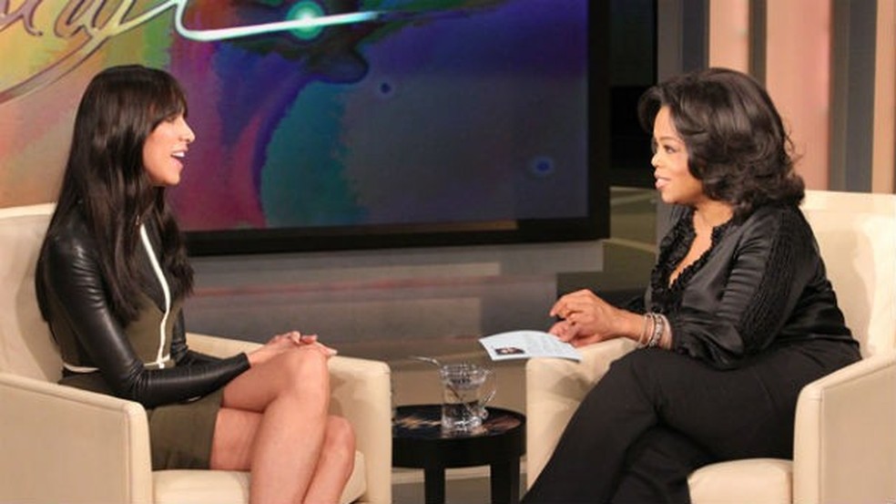 Lea T com Oprah em 2011 (Foto: divulgação) — Foto: Glamour