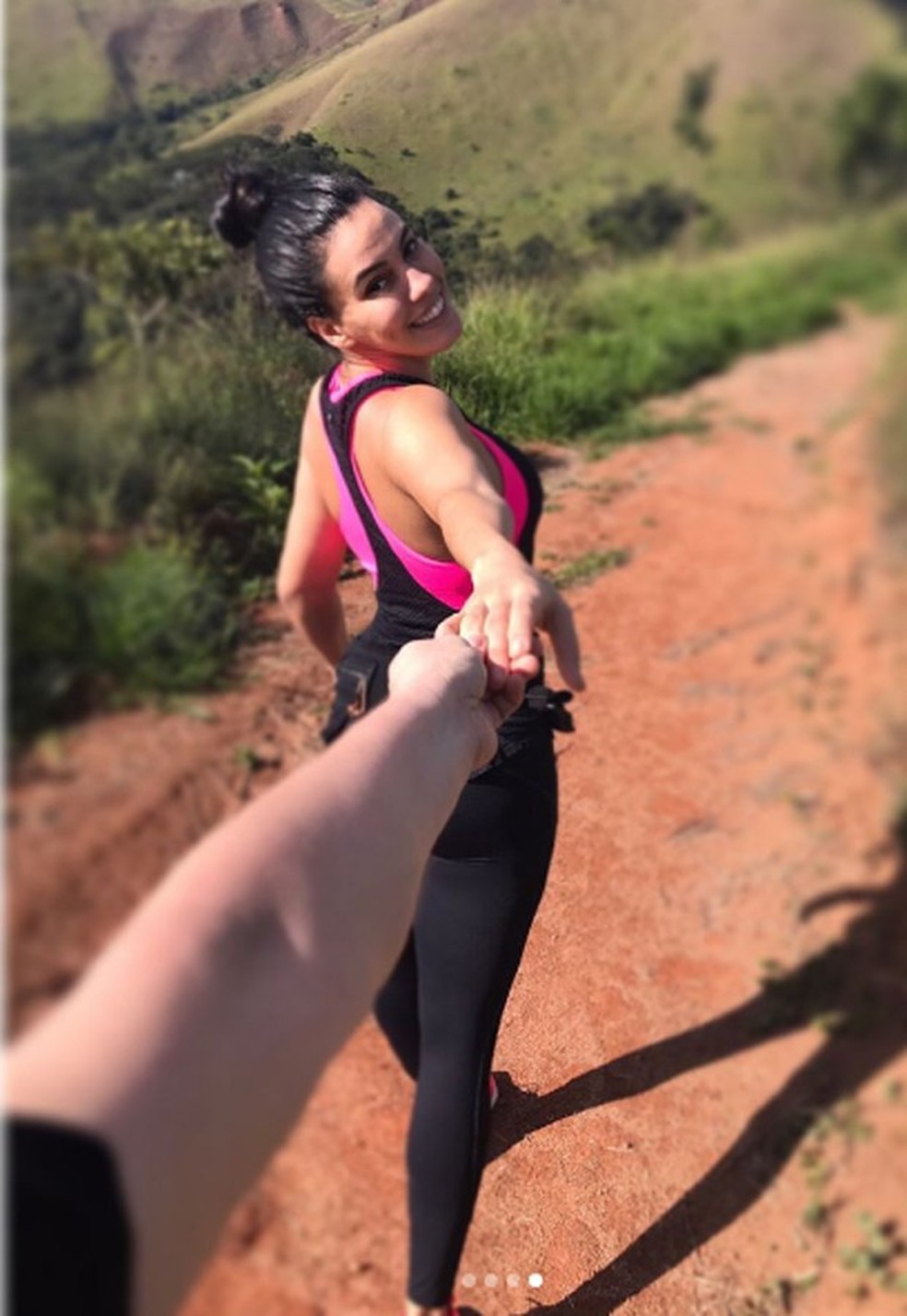 Letícia Lima publicou foto em trilha (Foto: Instagram/Reprodução) — Foto: Glamour