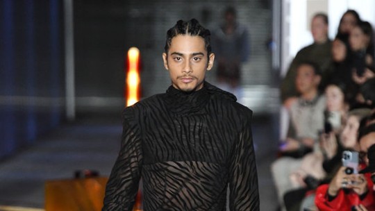 NYFW: Sobrinho de Beyoncé estreia na passarela da Luar 