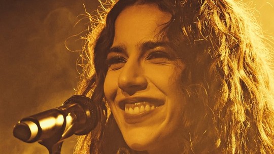 Álbum "Coisas Naturais" de Marina Sena é indicado ao Grammy Latino 2025