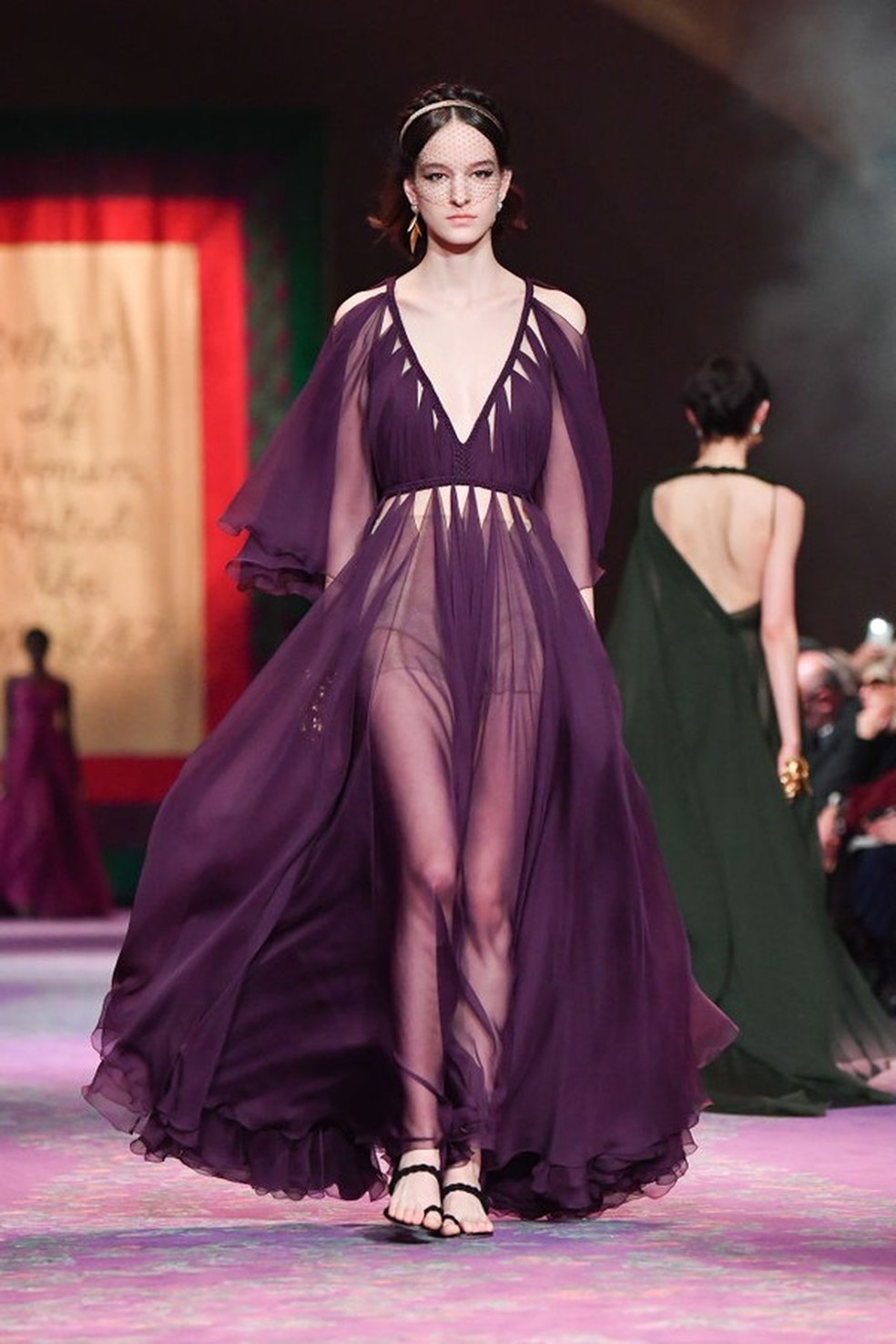 Dior alta-costura (Foto: Corbis via Getty Images) — Foto: Glamour