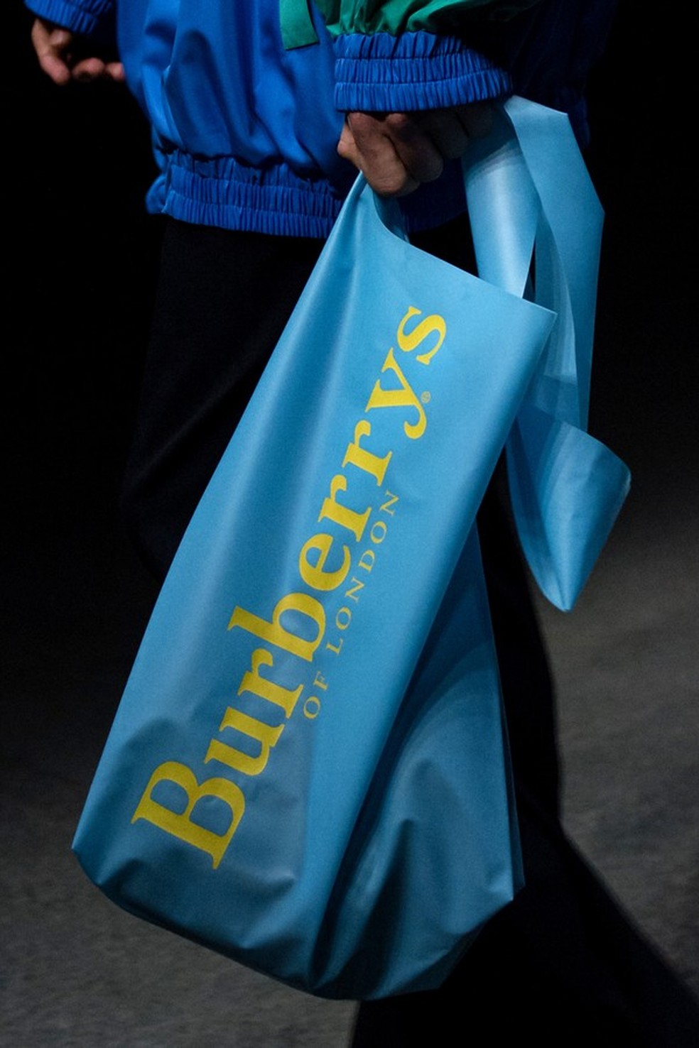 Burberry (Foto: Imaxtree) — Foto: Glamour