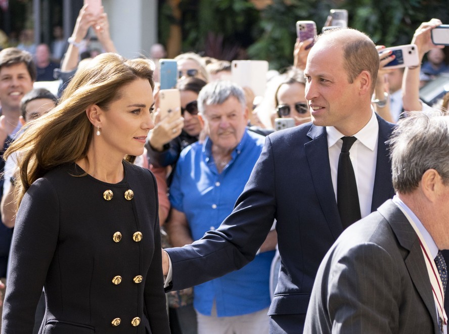 Príncipe William e princesa Kate fazem primeira aparição pública desde o funeral da rainha Elizabeth II