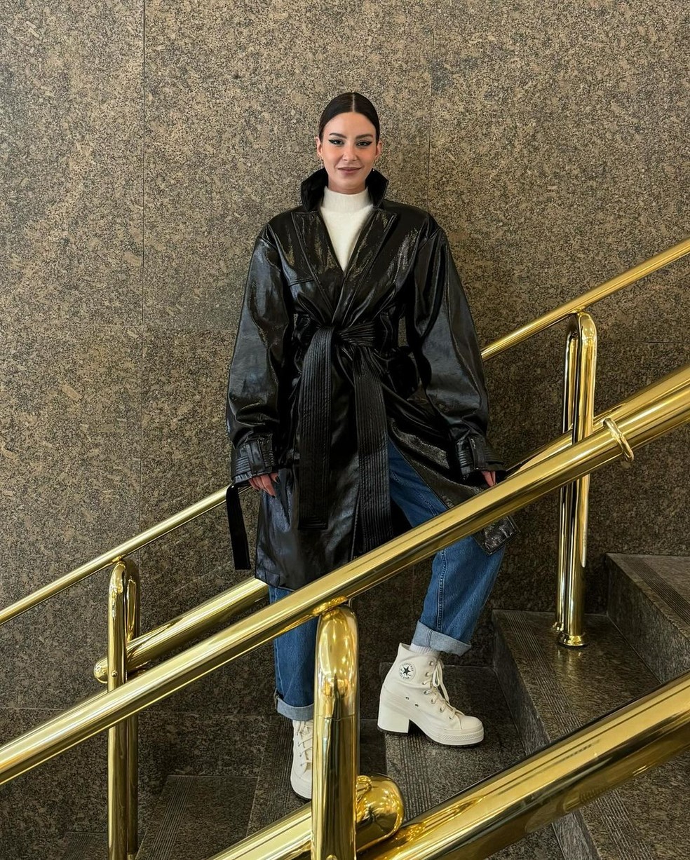 Jeans é sempre boa pedida para combinar os looks invernais — Foto: @verenafigueiredo