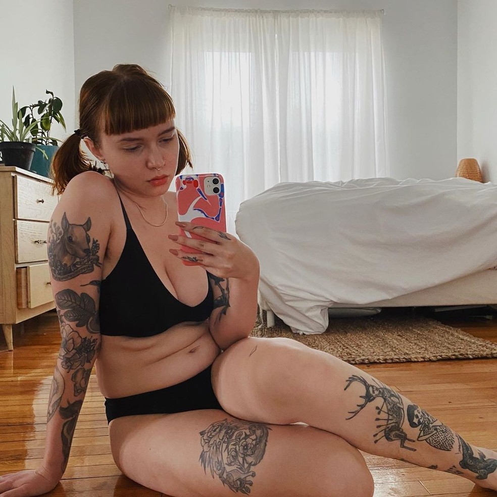 Hannah Kucharzak se abriu ao falar da sua experiência com o Body Checking (Foto: Reprodução / Instagram @trixiedonna) — Foto: Glamour
