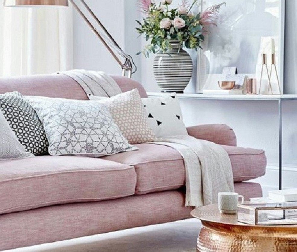 As almofadas são itens essenciais pra casa, não acha? (Foto: @thelovelycarrot) — Foto: Glamour