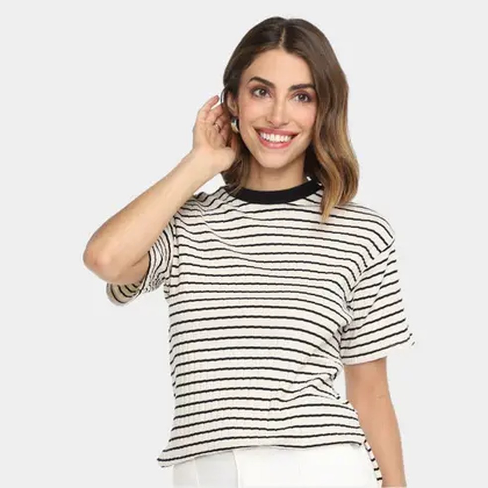 Estamoa listrada também faz parte do universo preppy — Foto: Divulgação