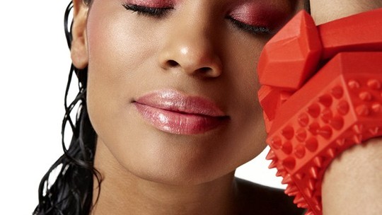 Make de verão: dicas e produtos para a maquiagem durar mais tempo