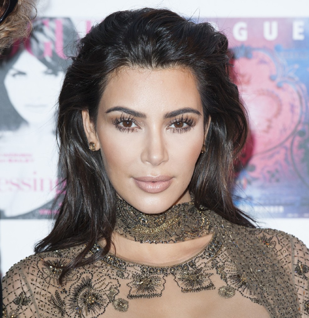 Kim Kardashian prepara reality show com blogueiras de beleza