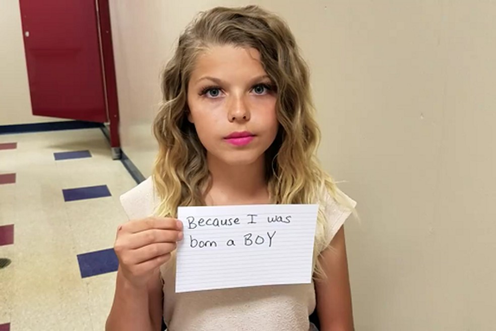 Vídeo de garotinha trans viralizou nas redes (Foto: Reprodução) — Foto: Glamour