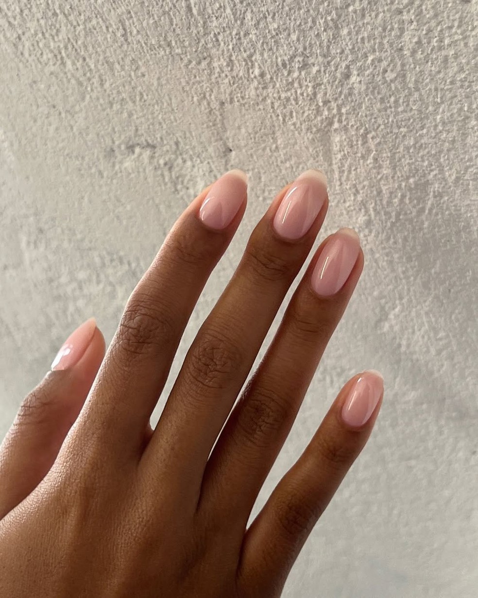 9 tendências de unhas que vão dominar o seu feed em 2025 — Foto: Reprodução/Instagram