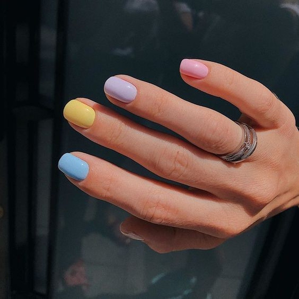 Unhas de VSCO Girl (Foto: Reprodução/ Pinterest) — Foto: Glamour