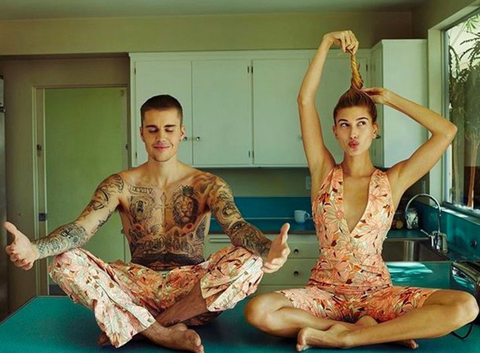 Justin e Hailey (Foto: Annie Leibovitz/Vogue) — Foto: Glamour