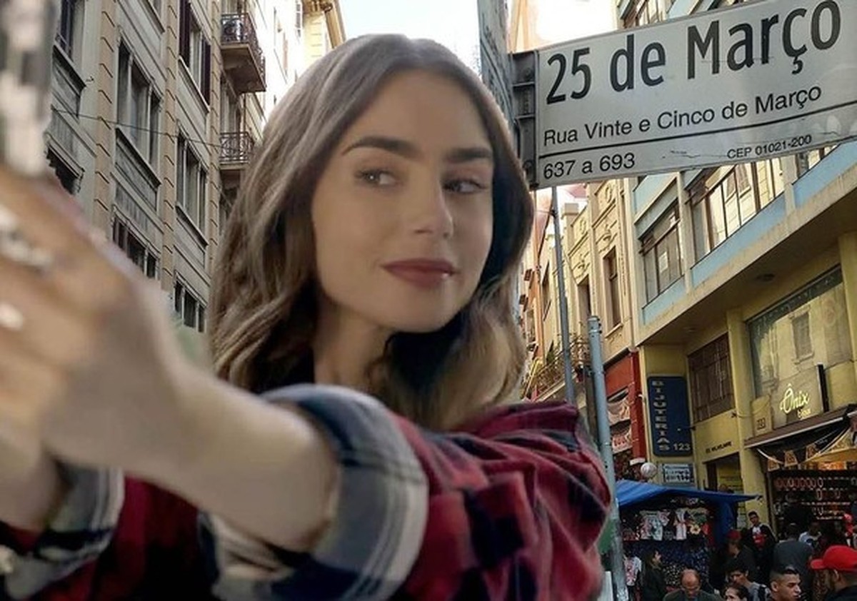 Emily in SP? Série ganha versão bem humorada na capital paulista