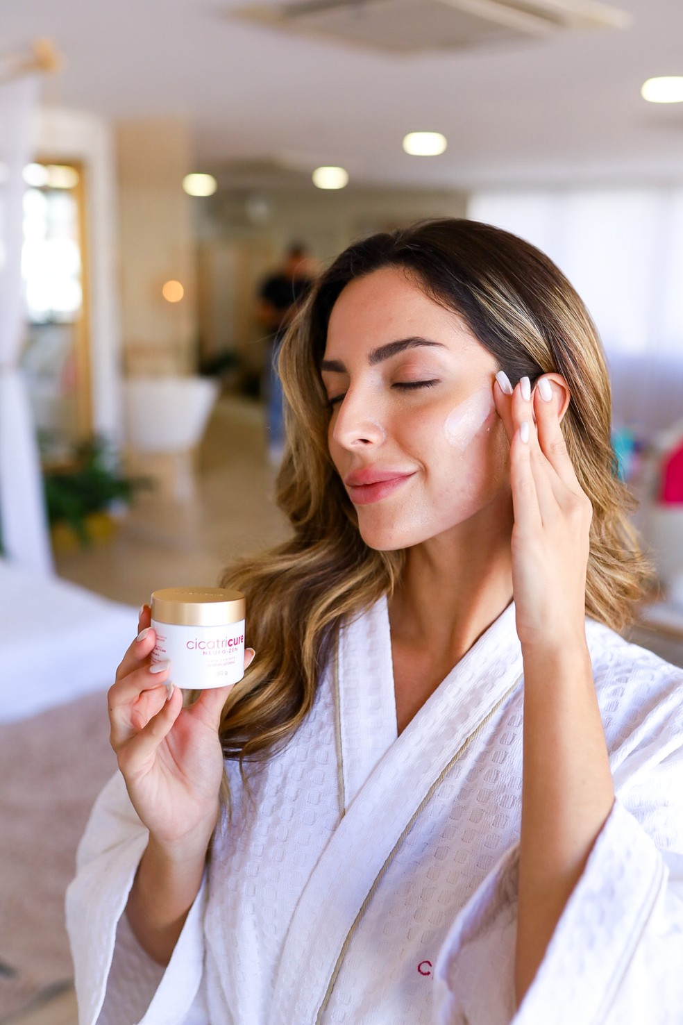 O produto pode ser aplicado duas vezes ao dia, pela manhã e à noite — Foto: Divulgação