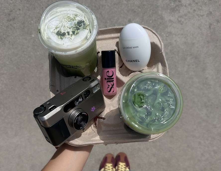 O matcha está em todos os lugares – inclusive no seu nécessaire