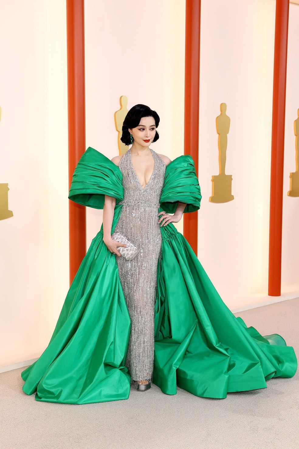 Depois de hiato na carreira, Fan BingBing reaparece deslumbrante no