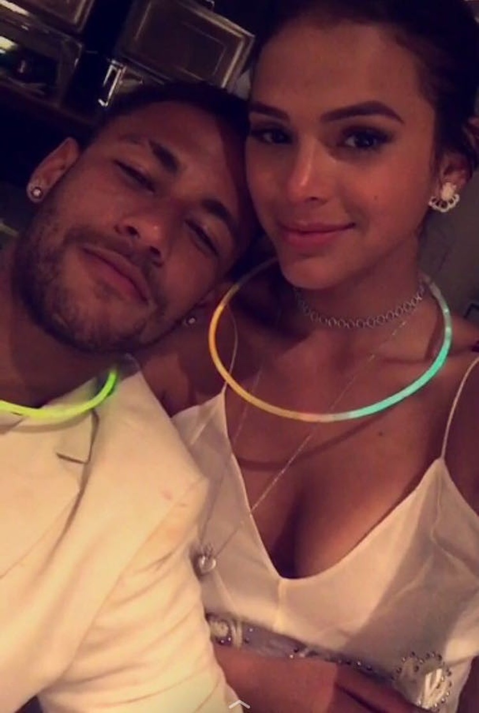 Bruna Marquezine e Neymar passaram o Ano Novo juntos em Angra dos Reis (Foto: Reprodução Instagram) — Foto: Glamour