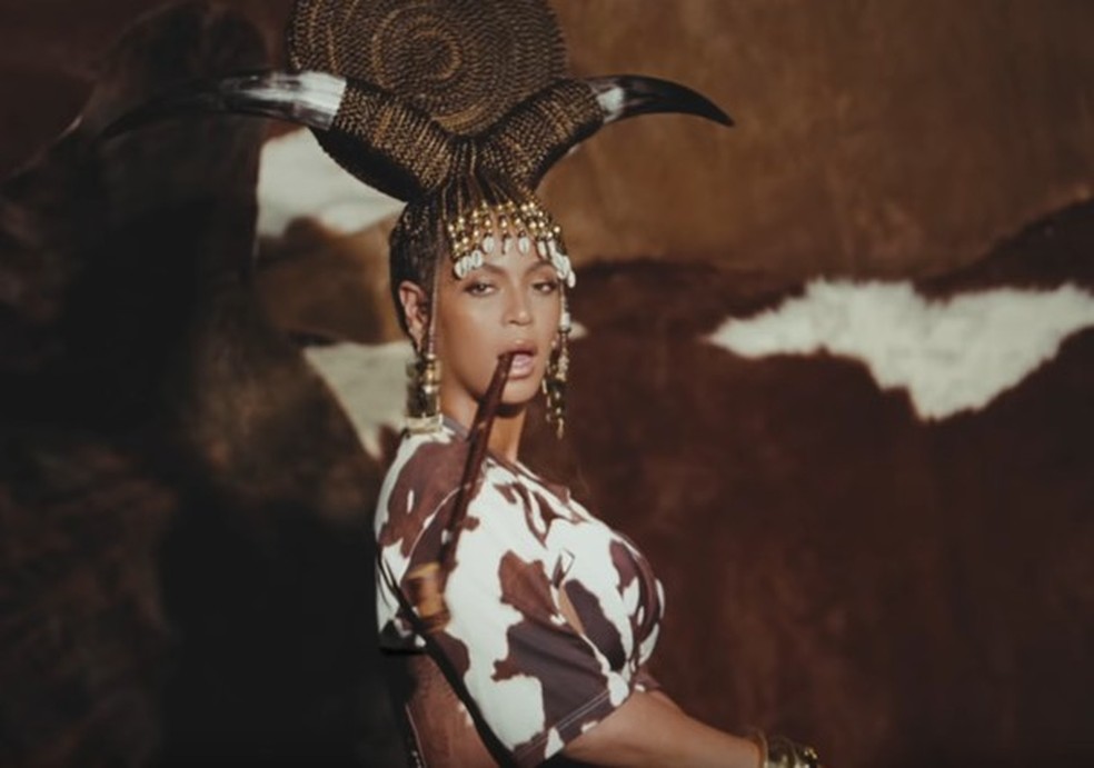 Celebrando a amplitude e a ancestralidade negra, Beyoncé lança clipe de ...