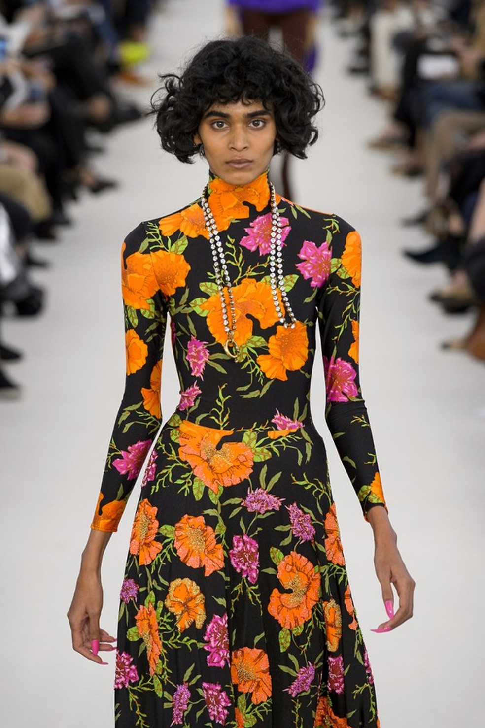 Balenciaga - Verão 2017 (Foto: IMaxTree) — Foto: Glamour