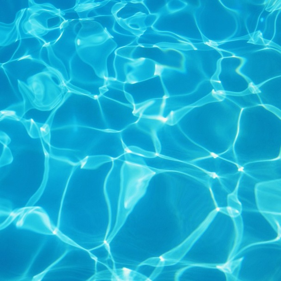 Até logo, piscina... (Foto: Getty Images) — Foto: Glamour