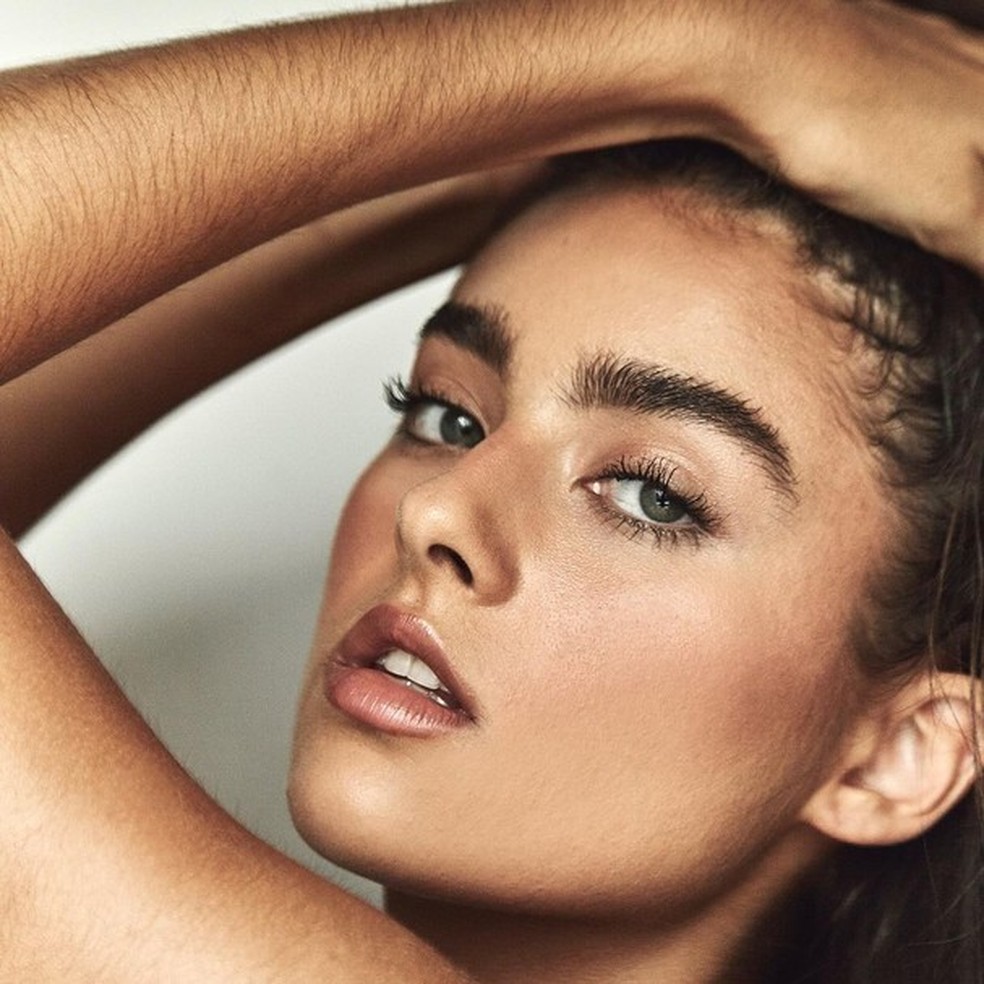 Modelo se prepara para estreia na TV em Verdades Secretas 2: 'um nervosismo gostoso'