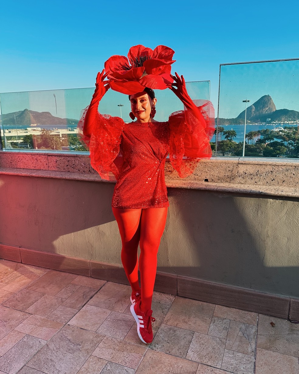 O que as famosas e fashionistas estão usando no esquenta de Carnaval — Foto: Instagram