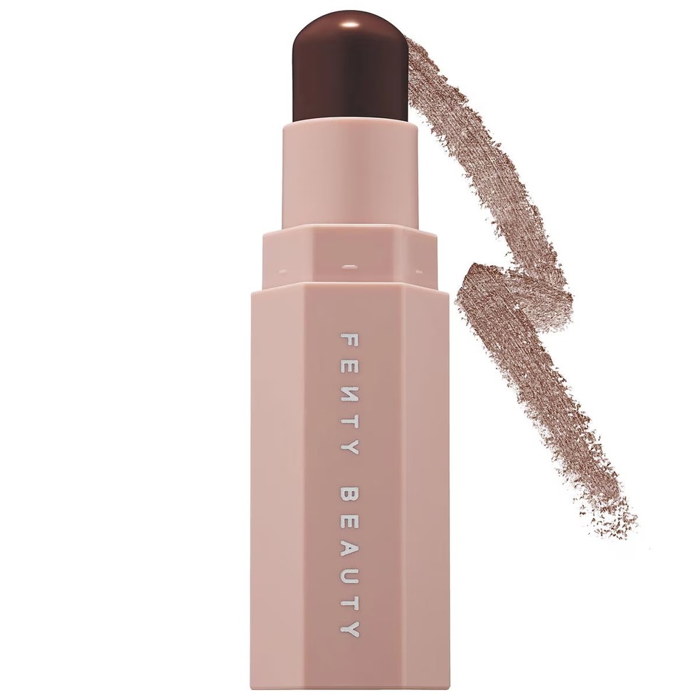 Fenty Stix Matte Skinstick cor Caviar, Fenty Beauty (R$ 189) — Foto: Divulgação