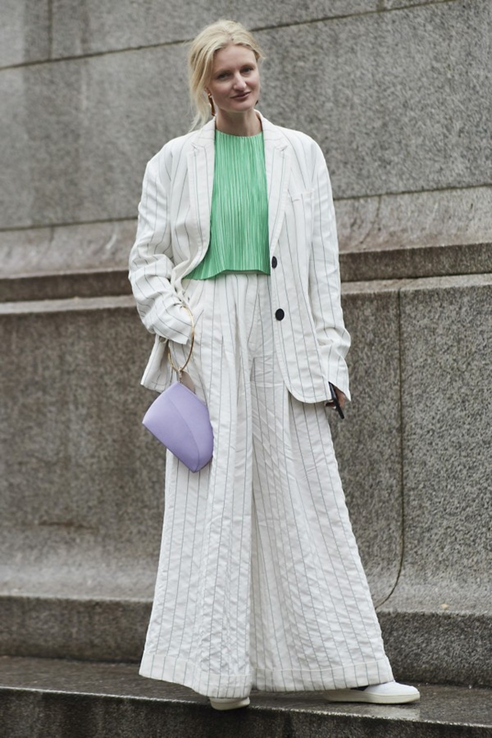 Look todo amplo & chic (Foto: Imaxtree) — Foto: Glamour