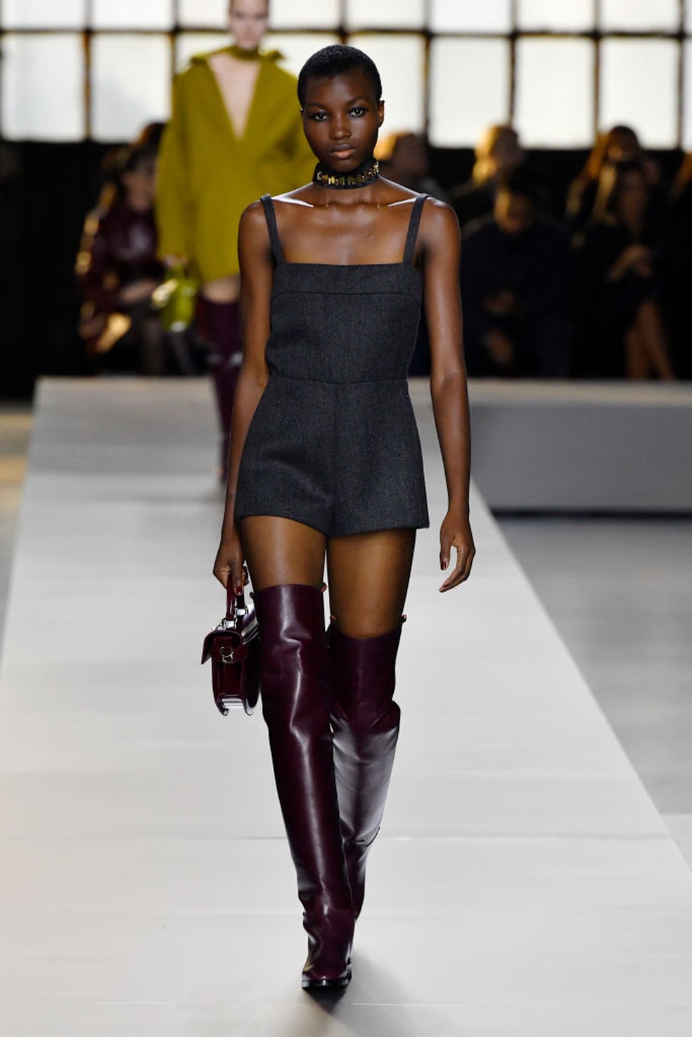 Desfile Gucci, inverno 2025 na MFW — Foto: Getty Images