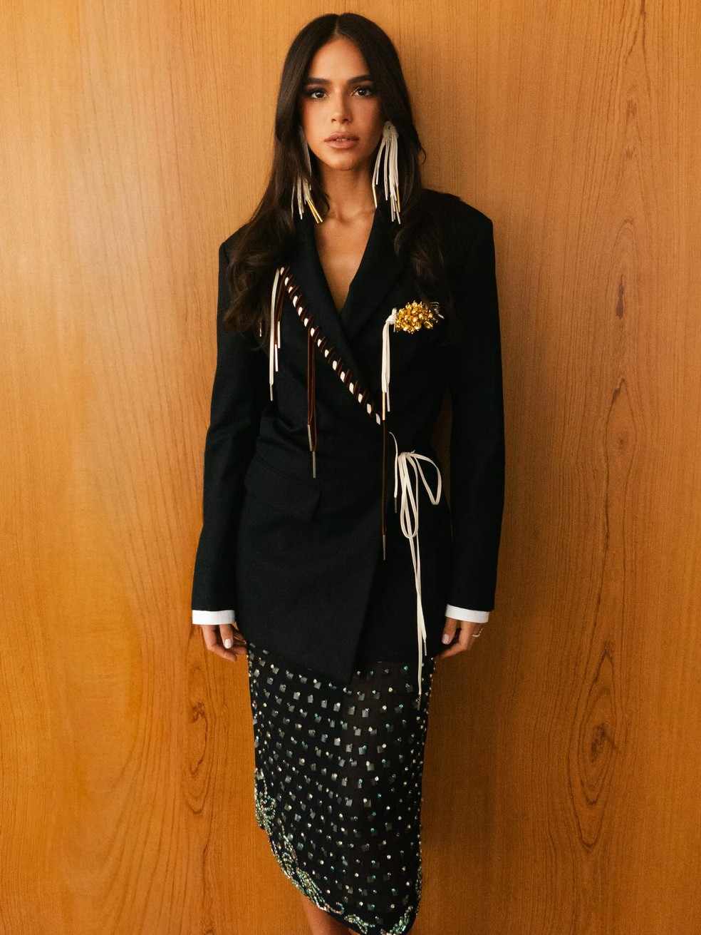 Esses looks provam como Bruna Marquezine é fã do all black — Foto: Instagram