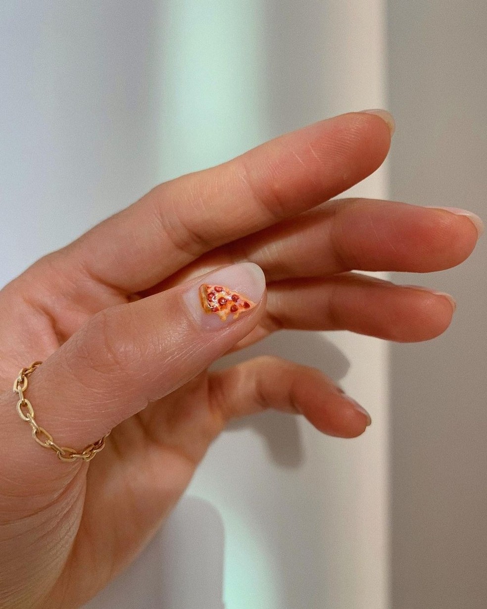 Essas são as 10 nail arts mais esquisitas que você vai ver hoje — Foto: Betina Goldstein