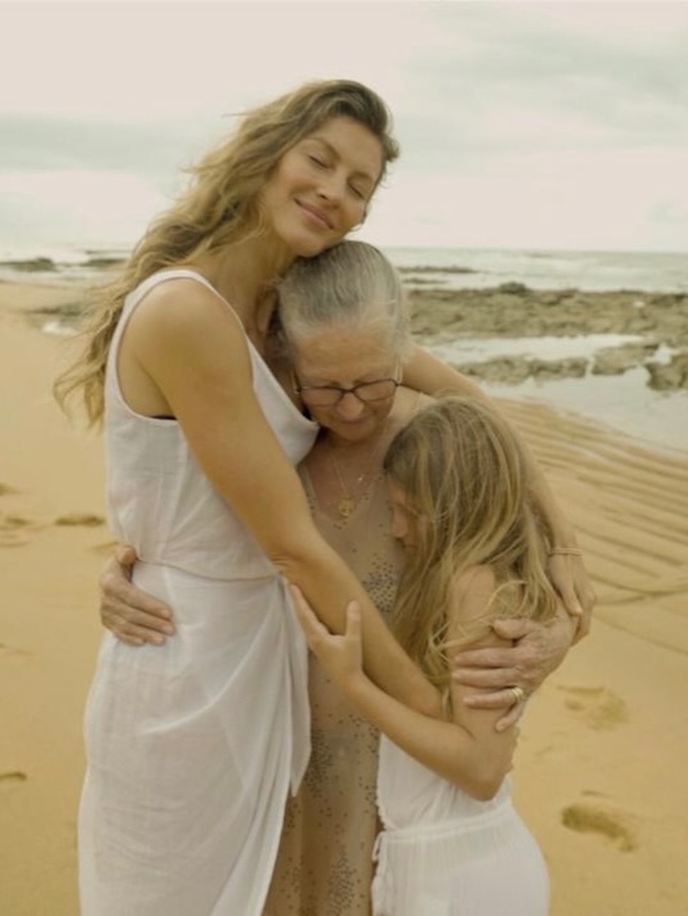 Gisele Bündchen homenageia a mãe, que faleceu em 2024 — Foto: Reprodução/Instagram