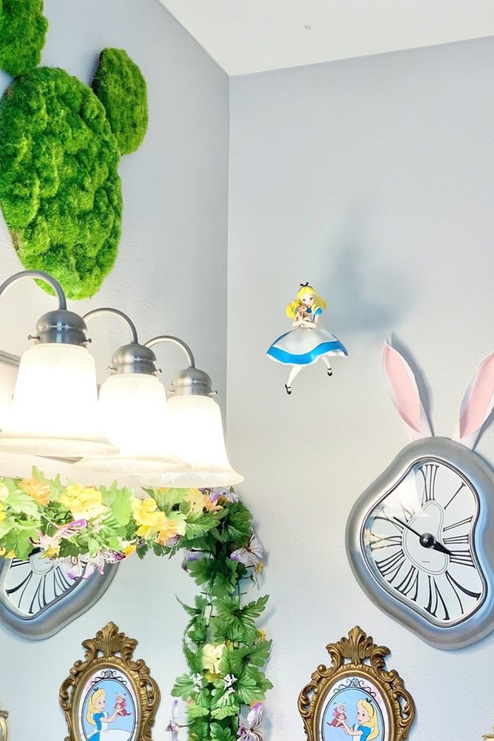 OMG! Cada cômodo desta casa é inspirado em um filme da Disney (Foto: Reprodução/Instagram) — Foto: Glamour