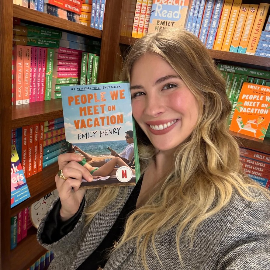 A obsessão por Emily Henry chegou a Hollywood