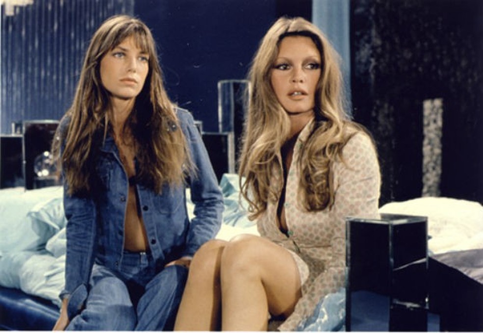 Jane Birkin e Brigitte Bardot em "Se Don Juan Fosse Mulher", de 1973 — Foto: Reprodução