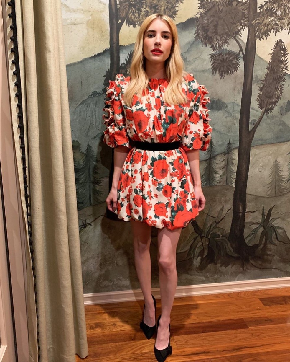As famosas estão amando as ondas clássicas de Hollywood (Foto: Reprodução/ Instagram) — Foto: Glamour