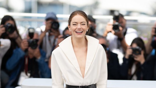 Festival de Cannes 2024: Emma Stone aposta em alfaiataria atualizada no evento