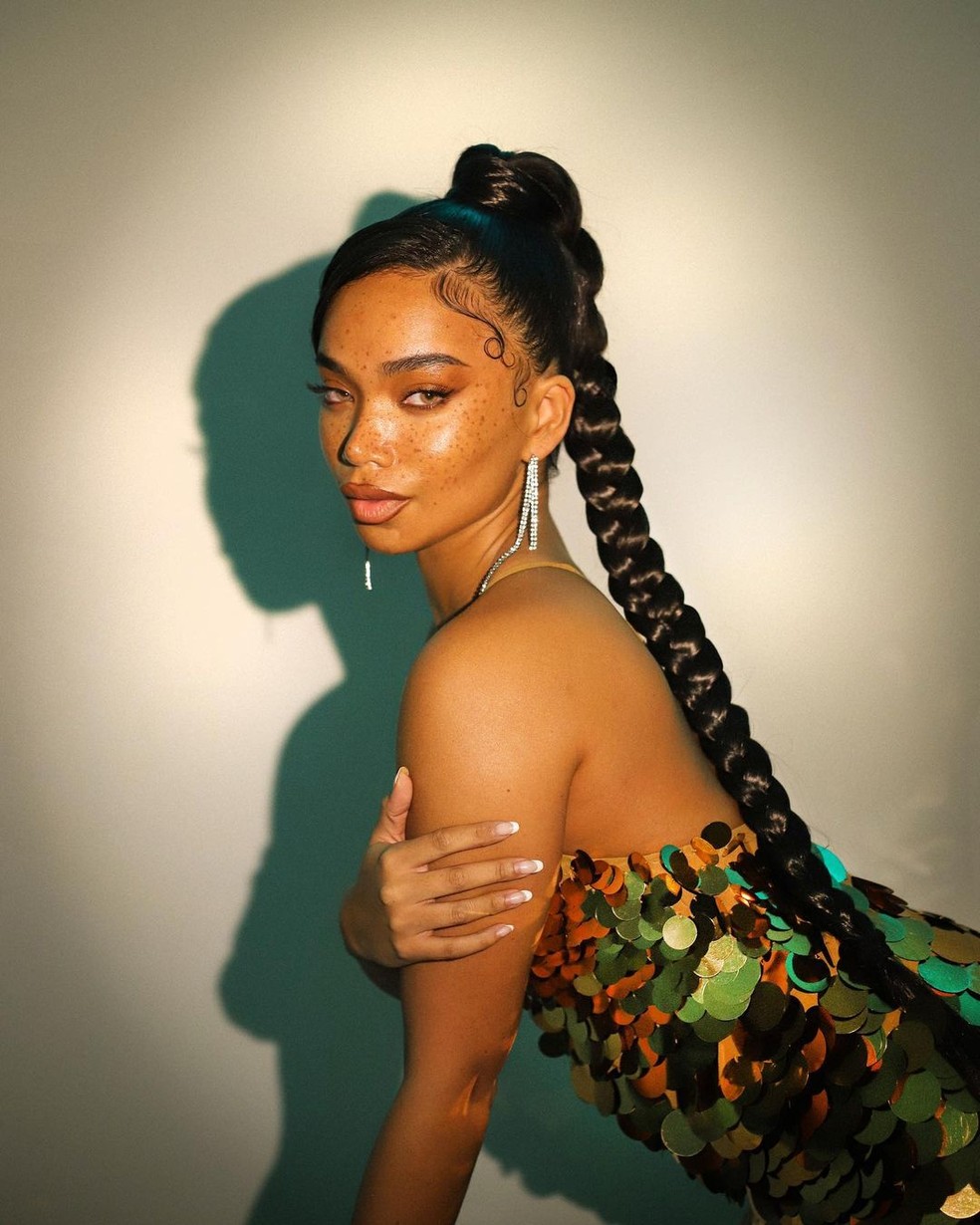 Carnaval 2025: ideias de penteado — Foto: Instagram @cecilialaulanne