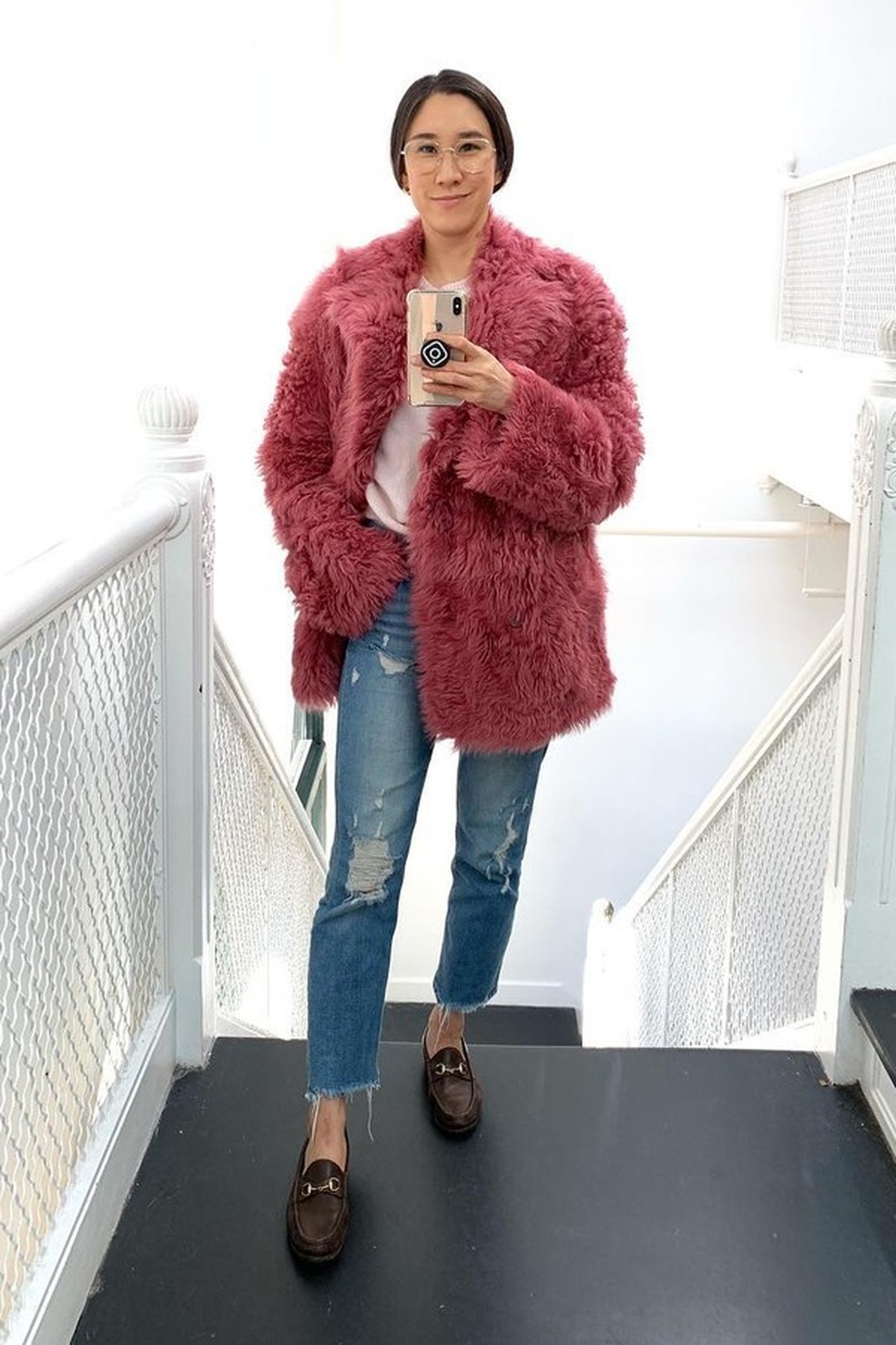 Quer se vestir como uma girl boss? É só se inspirar nos looks de Eva Chen!