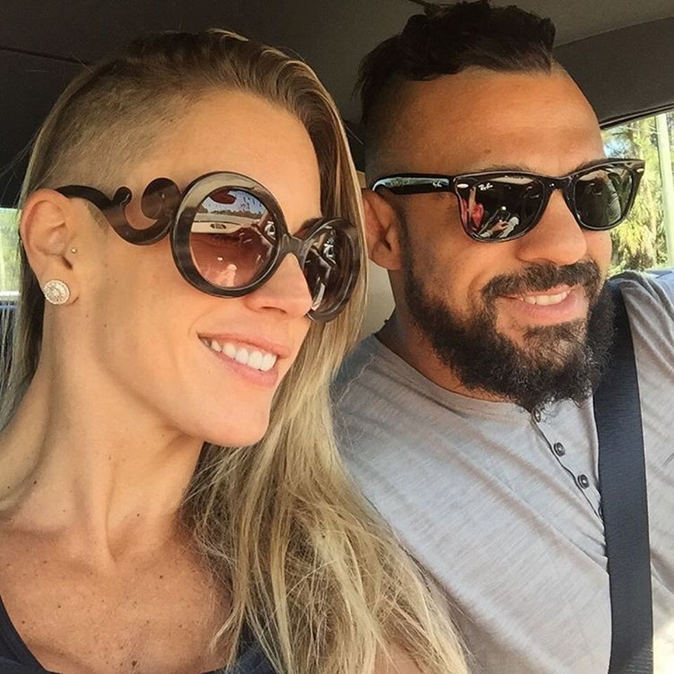 Joana Prado de sidecut e Vitor Belfort (Foto: Reprodução/Instagram) — Foto: Glamour