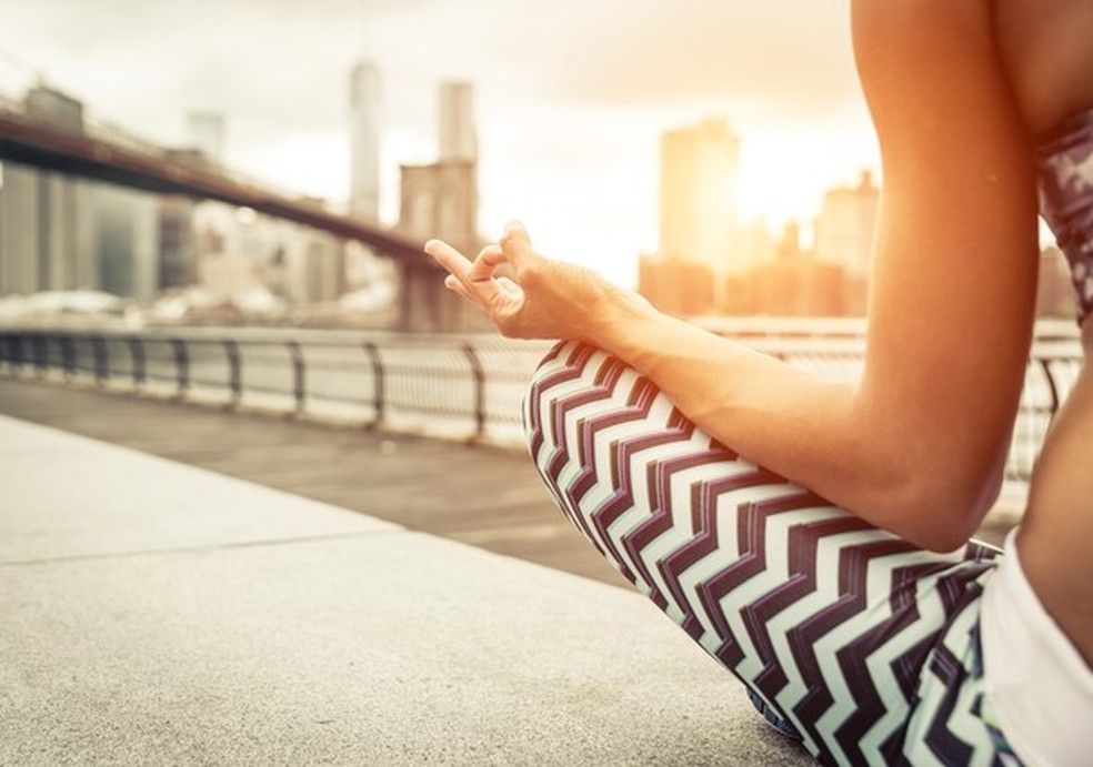 Desestressar: relaxe esteja onde estiver (Foto: Thinkstock) — Foto: Glamour