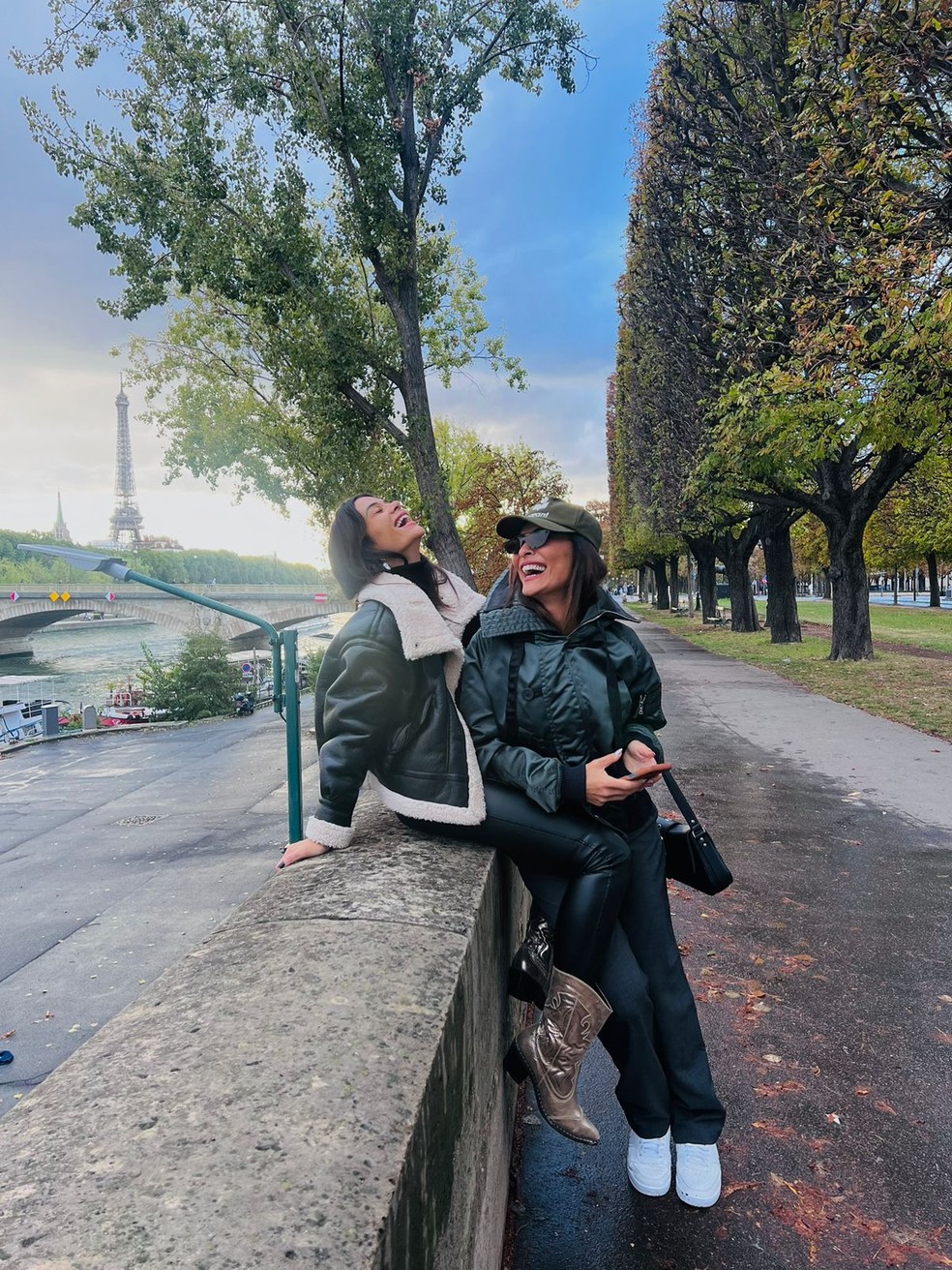 Juliana Paes em Paris — Foto: Iude Richele