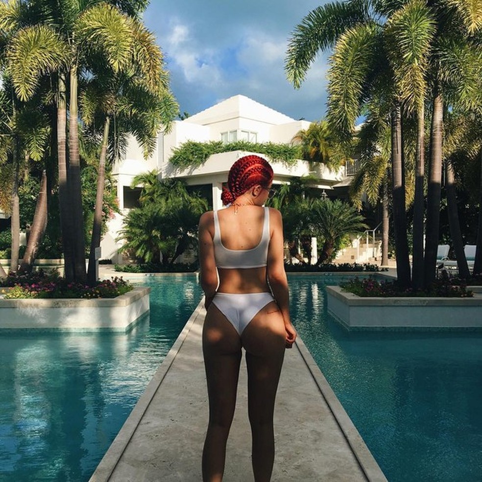 Kylie Jenner fez post no Instagram, nesta segunda-feira, 15, agradecendo a hospedagem. Obrigada pela casa, @airbnb, disse (Foto: Reprodução/ Instagram) — Foto: Glamour