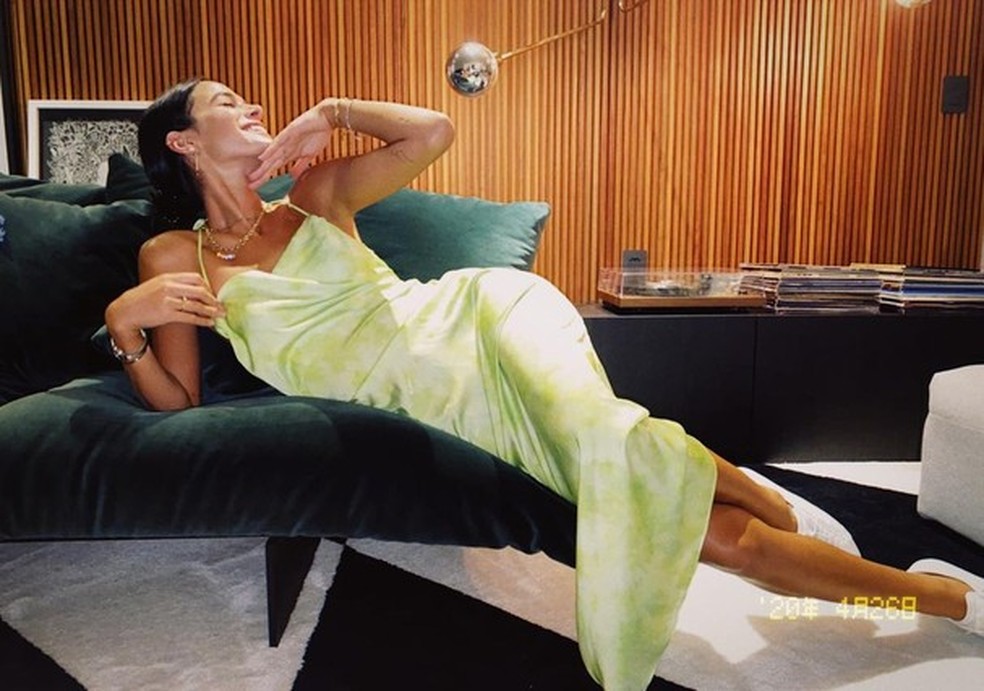 Bruna Marquezine (Foto: Reprodução/Instagram) — Foto: Glamour
