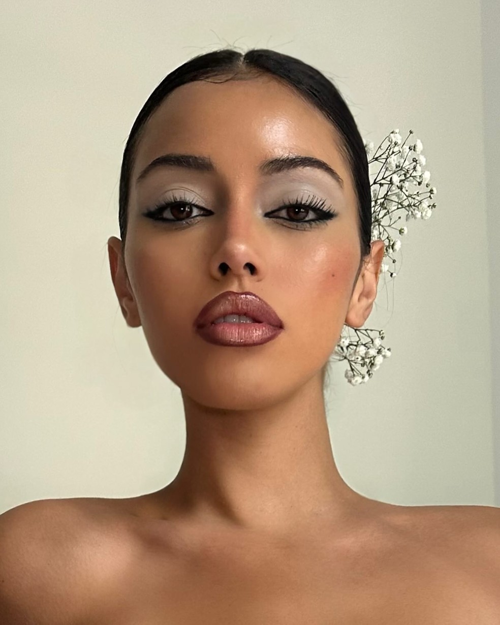 A "maquiagem em aquarela" é a tendência mais sonhadora da temporada — Foto: @wolfiecindy