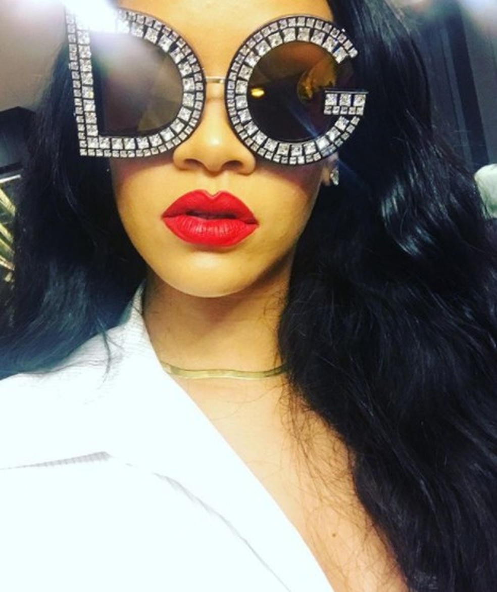 Rihanna (Foto: Instagram/Reprodução) — Foto: Glamour