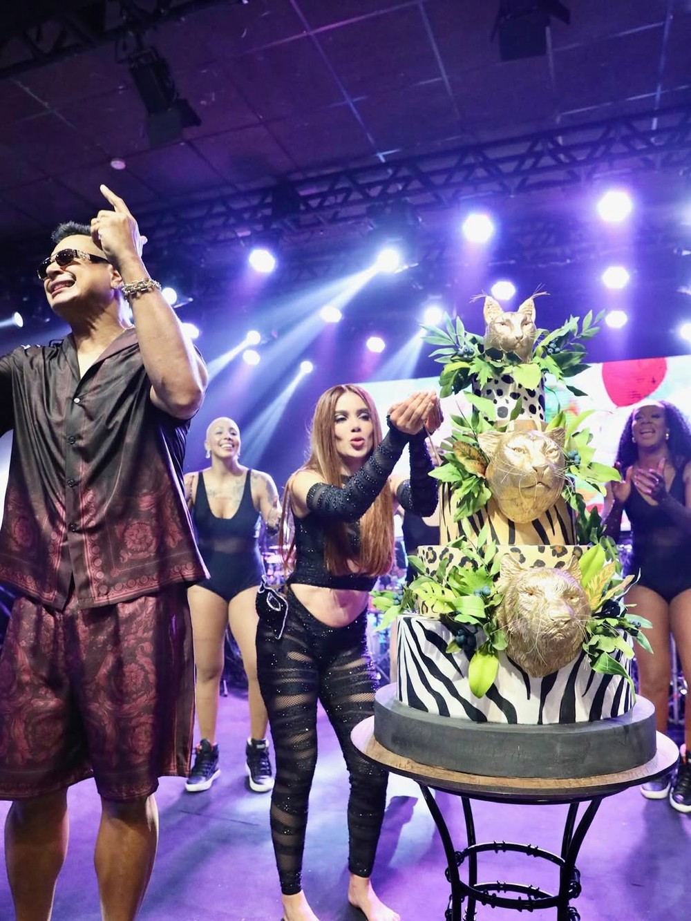 Após festa, Anitta entrega planos para comemorar aniversário: 'Amo ...