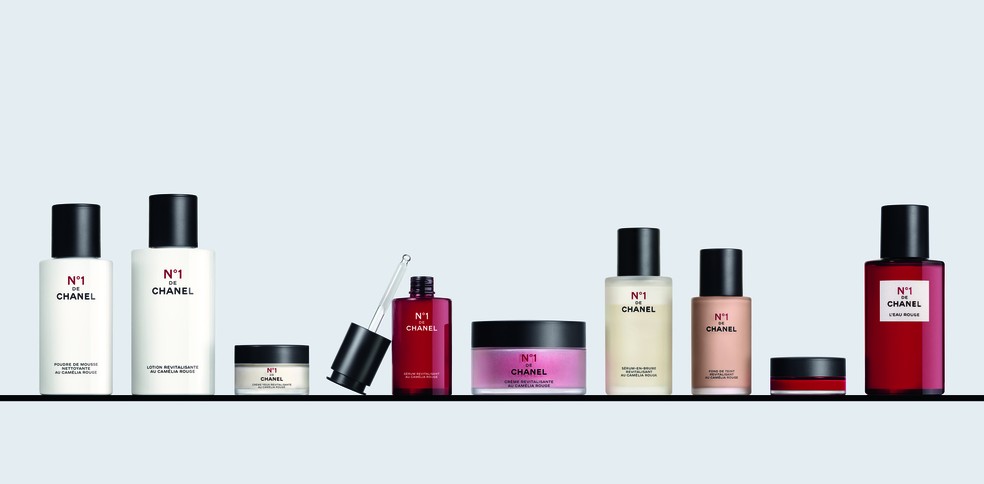 Chanel lança linha completa de beleza com foco em ingredientes naturais