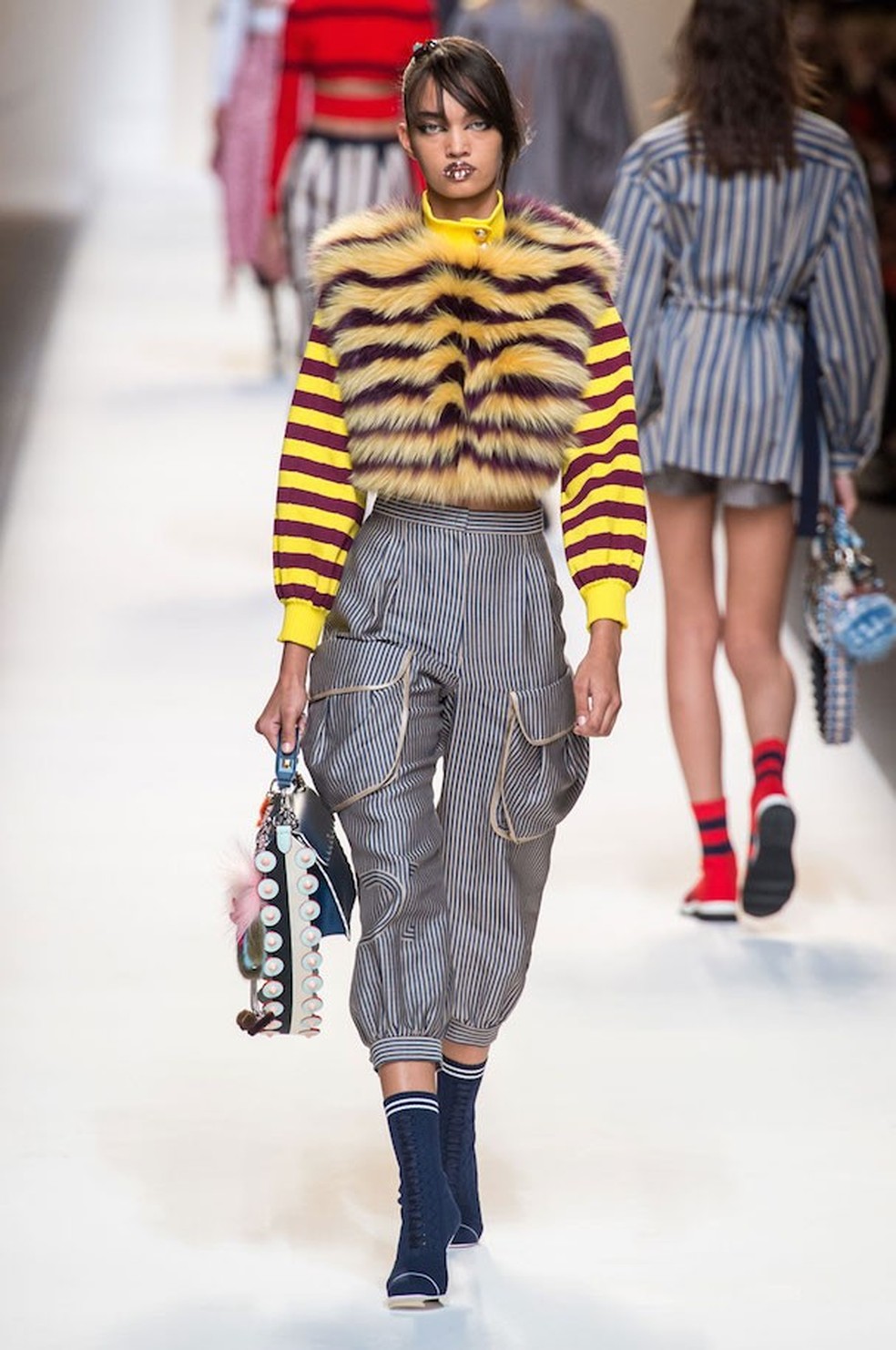 Fendi Primavera/Verão 2017 (Foto: Imaxtree) — Foto: Glamour
